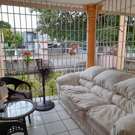 Camelia Rooms คิงส์ตัน ภายนอก รูปภาพ