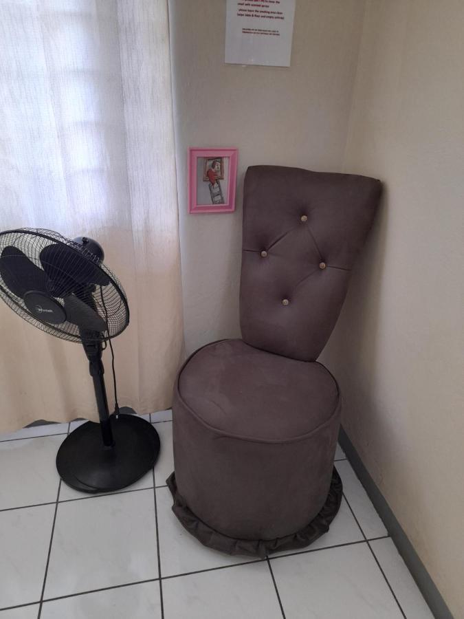 Camelia Rooms คิงส์ตัน ภายนอก รูปภาพ