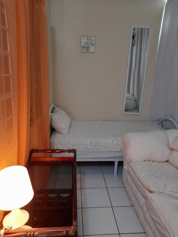 Camelia Rooms คิงส์ตัน ภายนอก รูปภาพ
