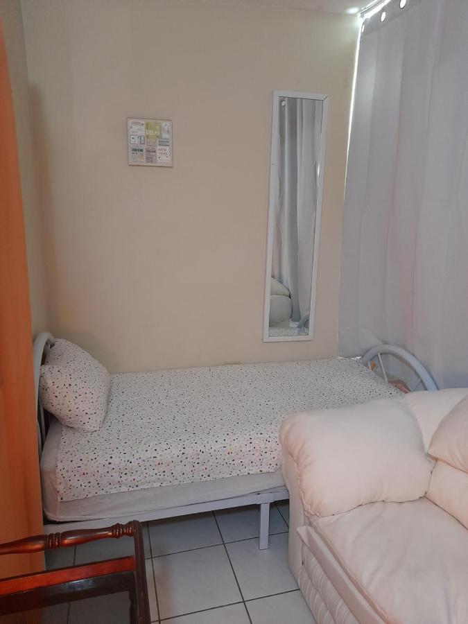 Camelia Rooms คิงส์ตัน ภายนอก รูปภาพ